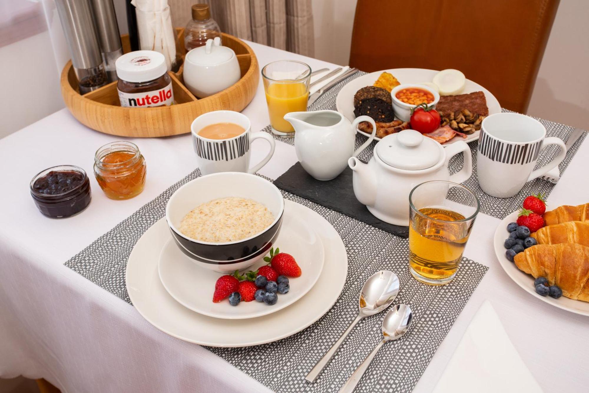 Beechwood Lodge Guesthouse Alness Luaran gambar