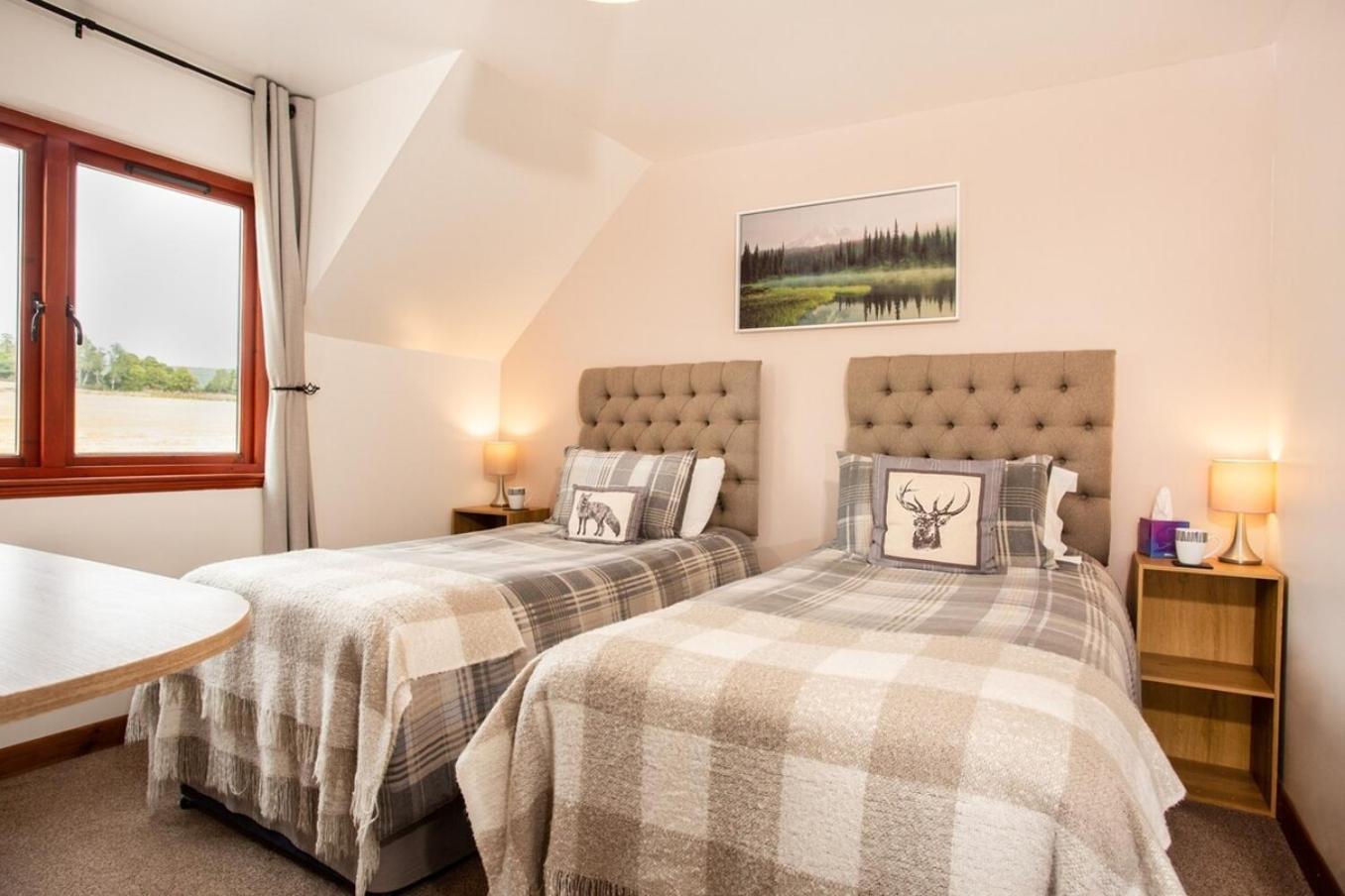 Beechwood Lodge Guesthouse Alness Luaran gambar